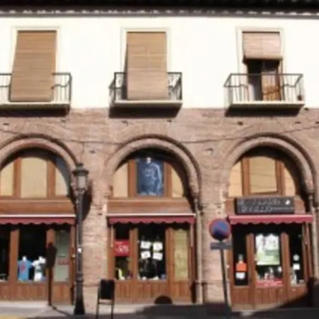Casa La Lonja De *